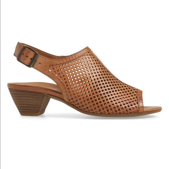 lois slingback sandal paul green